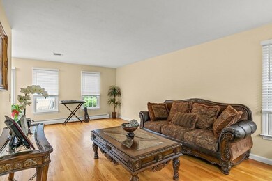 31 Colleens Way, Attleboro, MA 02703 - photo 5