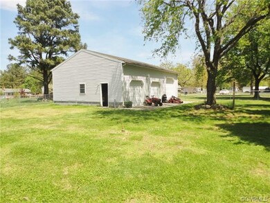 11412 Tar Bay Rd, Hopewell, VA 23860 - photo 6