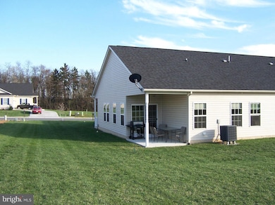 3246 Portrait Way, Chambersburg, PA 17202 - photo 3