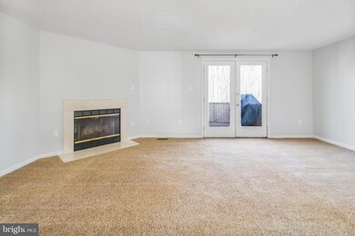 2546 Log Mill Ct, Crofton, MD 21114 - photo 6