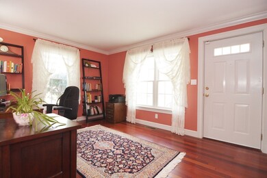 28 Court St, Wakefield, MA 01880 - photo 4
