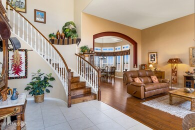Stunning foyer & staircase