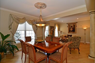 19 W Parsonage Way, Manalapan, NJ 07726 - photo 3