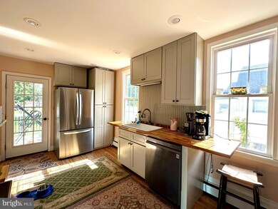 313 E John St, Bedford, PA 15522 - photo 7