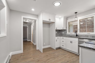 406 Miller St, Ludlow, MA 01056 - photo 6