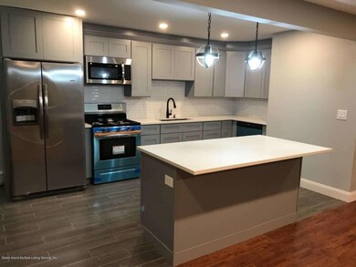 80A Daffodil Ln unit 118, Staten Island, NY 10314 - photo 5