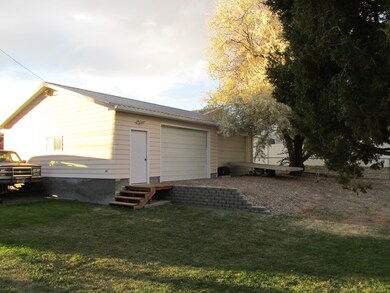 36x28 Detached