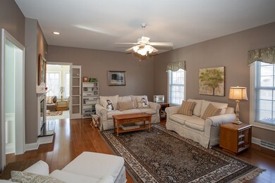 501 Morgan Rd, West Springfield, MA 01089 - photo 3