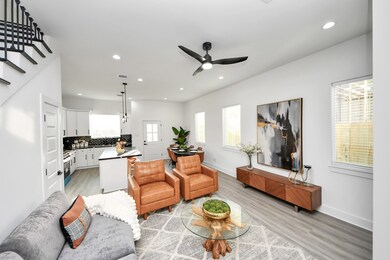 8533 Amadwe St unit B, Houston, TX 77051 - photo 6