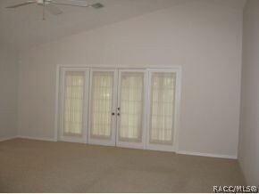OPEN LIVING AREA