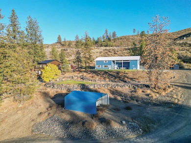 31900 Phillips Ln E, Davenport, WA 99122 - photo 5