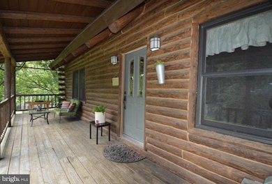 522 White Pine Ln, Boyce, VA 22620 - photo 4