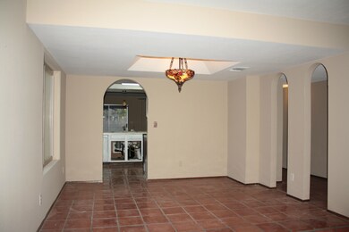 Formal Dining