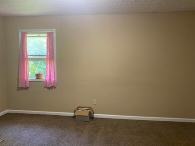 205 Mainous St, Berea, KY 40403 - photo 4