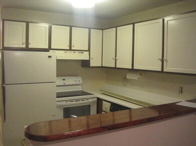 35 Seminary Hill unit 22, West Lebanon, NH 03784 - photo 2