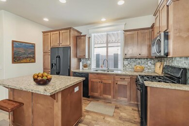 440 Moffett Blvd unit 127, Mountain View, CA 94043 - photo 4