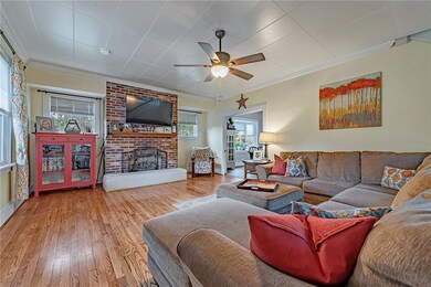 710 Walnut St, Latrobe, PA 15650 - photo 4