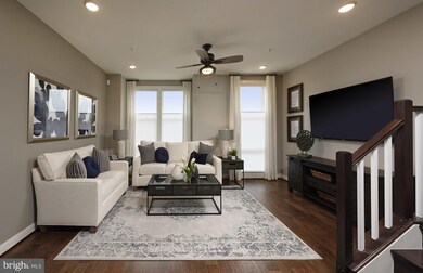 13334 Sherwood Park Ln, Herndon, VA 20171 - photo 5