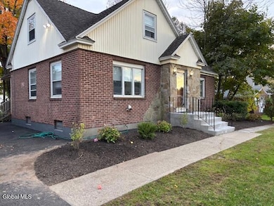 100 Lansing Rd S, Schenectady, NY 12304 - photo 2