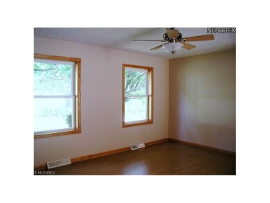 Formal living room or office