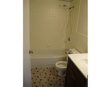 14 Boston St unit 32, Somerville, MA 02143 - photo 4
