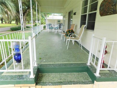 37218 Lakewood Dr, Zephyrhills, FL 33542 - photo 6