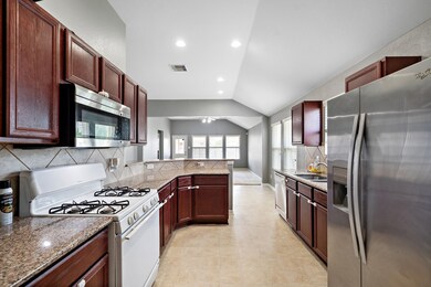 13506 E Red Birch Cir, Houston, TX 77038 - photo 6