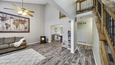 113 Swale Brook Ln, Milford, PA 18337 - photo 6