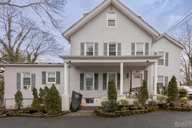 203 Woodbridge Ave unit 4, Metuchen, NJ 08840 - photo 2