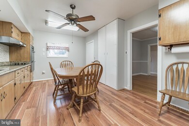 7815 Bertha Rd, Pasadena, MD 21122 - photo 7