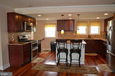 8 Ferndale Rd, Glen Burnie, MD 21061 - photo 3