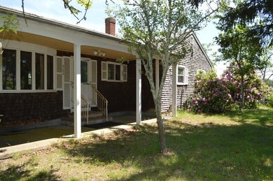 323 Highland Ave, North Dartmouth, MA 02747 - photo 4