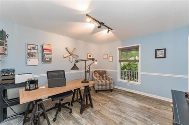 5200 Geissinger Rd, Zionsville, PA 18092 - photo 7