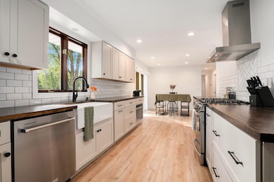 58439 Walter Ct, Goshen, IN 46528 - photo 5