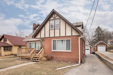 22 Locust Lodge-2