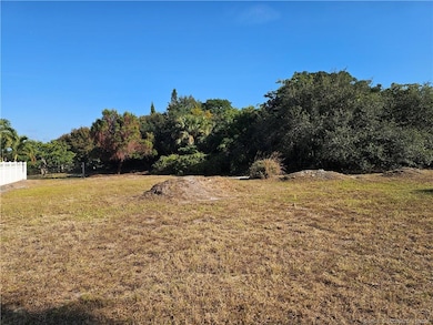 4767 Silas Ct, Jensen Beach, FL 34957 - photo 3