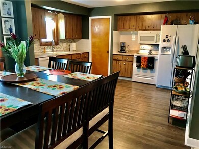 Spectacular Kitchen has been recently upgraded and