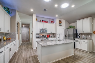 708 Autumn Lake Ln, Magnolia, TX 77354 - photo 3