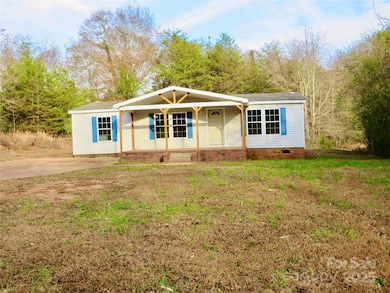 141 Windchase Ln, Spindale, NC 28160 - photo 3