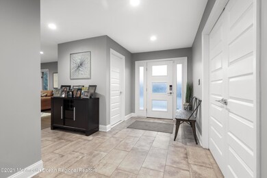 43 van Brackle Rd, Holmdel, NJ 07733 - photo 7