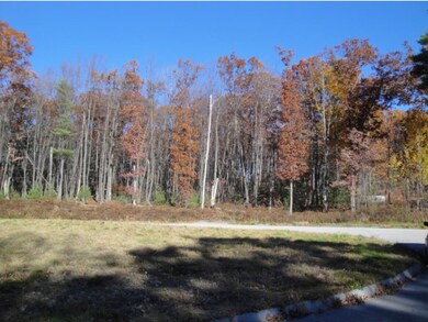 517 Ashley Dr, Pembroke, NH 03275 - photo 2