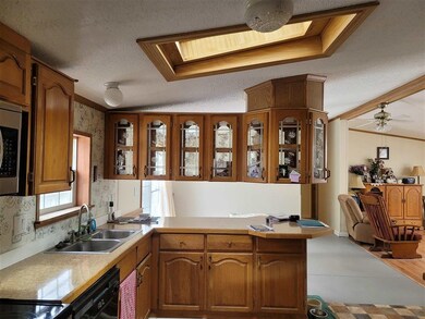 106 Morways Park unit 106, Charlestown, NH 03603 - photo 4