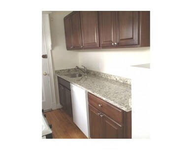 203 Winthrop Rd unit 6, Brookline, MA 02445 - photo 2