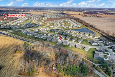 3585 Chalmers Dr, Bargersville, IN 46106 - photo 2