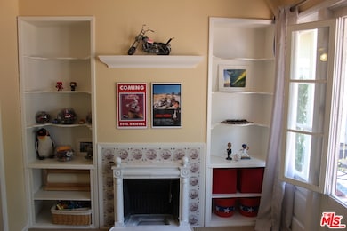 21040 Costanso St, Woodland Hills, CA 91364 - photo 4