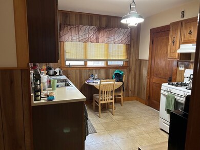 42 Everett St unit 1, Arlington, MA 02474 - photo 7