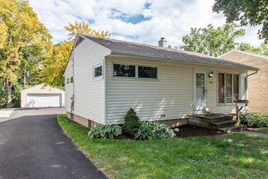 625 N Lewis Ave, Waukegan, IL 60085 - photo 3