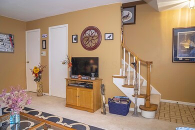 Living Room 4