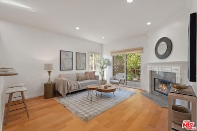 2409 Olive Ave, La Crescenta, CA 91214 - photo 6