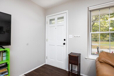 2104 Winewood Avenue (1 of 30)